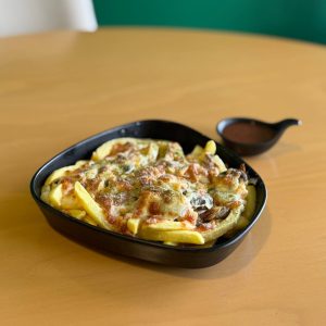 سیب زمینی با قارچ و پنیر